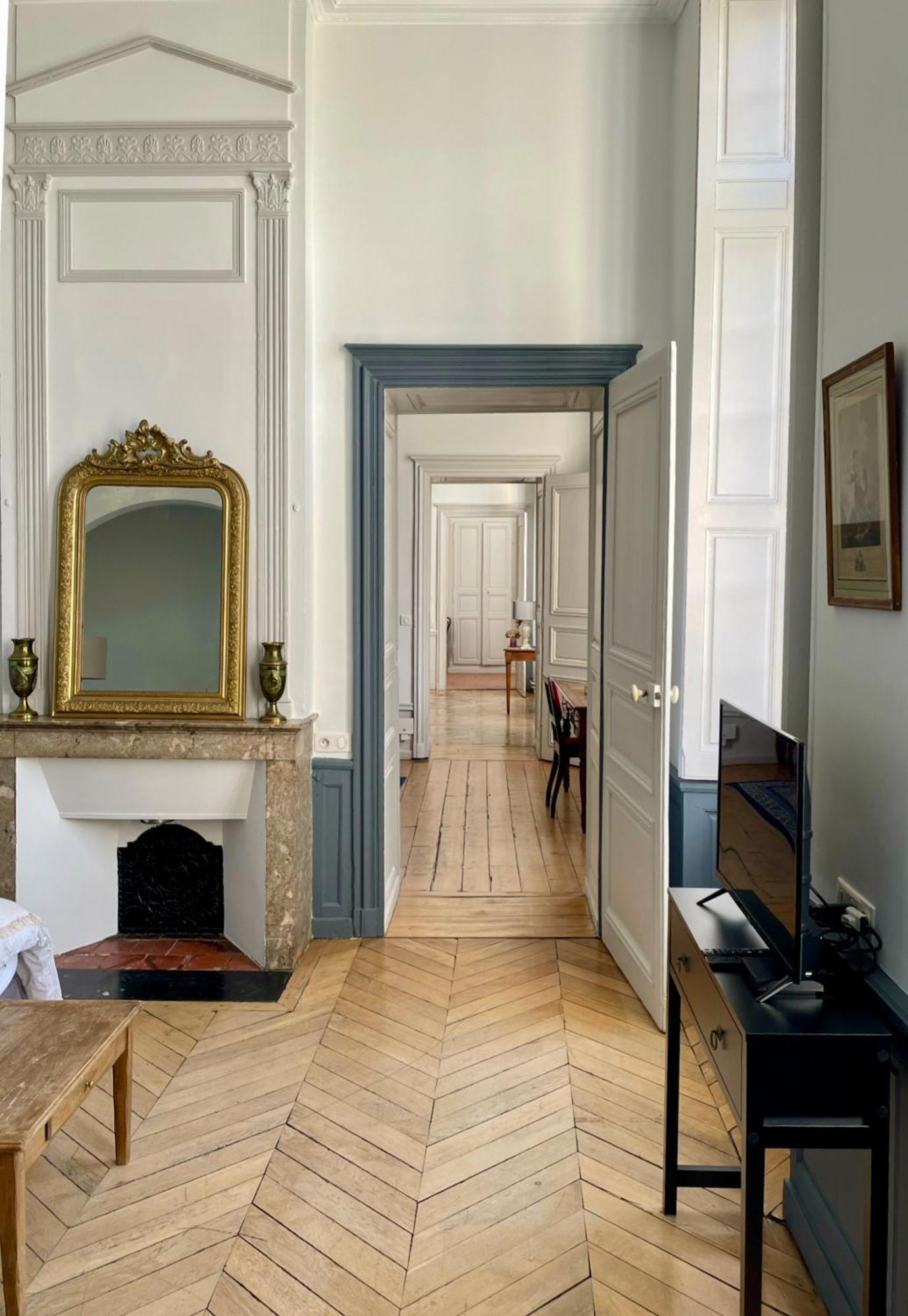 Hotel Particulier, Maison Jazey. Semur-en-Auxois Buitenkant foto